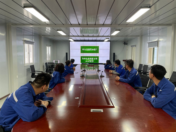 陜煤建設(shè)渭南分公司第十一項(xiàng)目部開展保密宣傳教育活動(dòng)