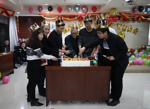 陜煤建設(shè)路橋分公司：三“禮包”給出職工滿滿幸福感