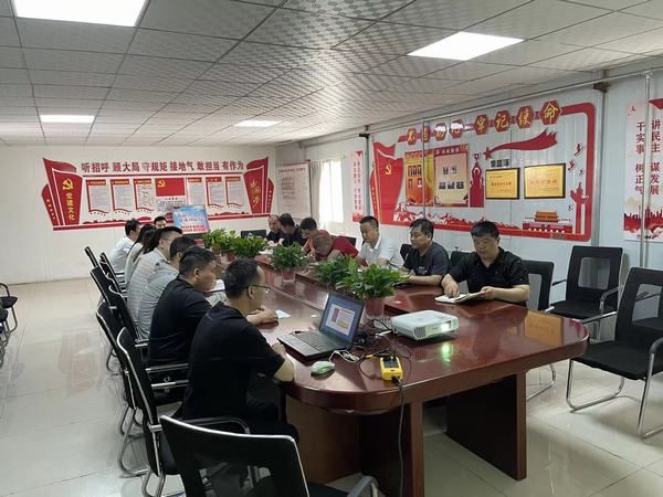 陜煤建設(shè)礦建二公司“三并重”贏得發(fā)展“加速度”