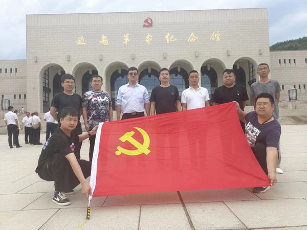 陜煤建設(shè)銅煤公司：各基層黨支部開展主題黨日活動，增強(qiáng)黨員紅色力量