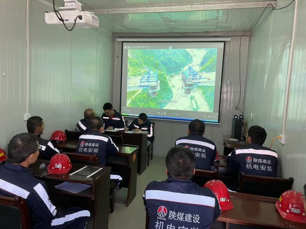 陜煤建設(shè)機(jī)電安裝公司趙石畔項目部“三強(qiáng)化”筑牢安全生產(chǎn)防線