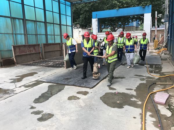 陜煤建設(shè)韓城分公司土建二項(xiàng)目部：“汛”速行動，步步設(shè)防戰(zhàn)雨期