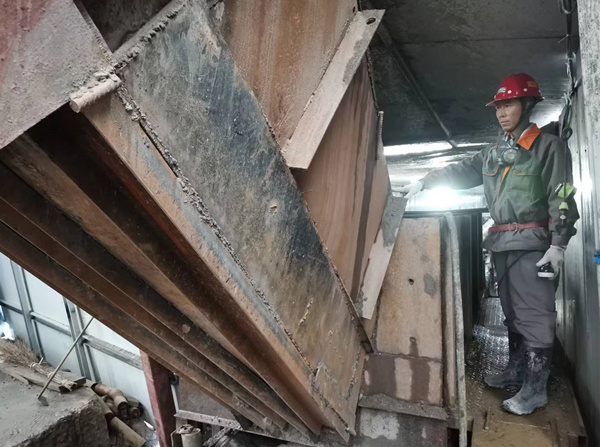 陜煤建設(shè)礦建三公司崔木項目部解決運輸”瓶頸”難題