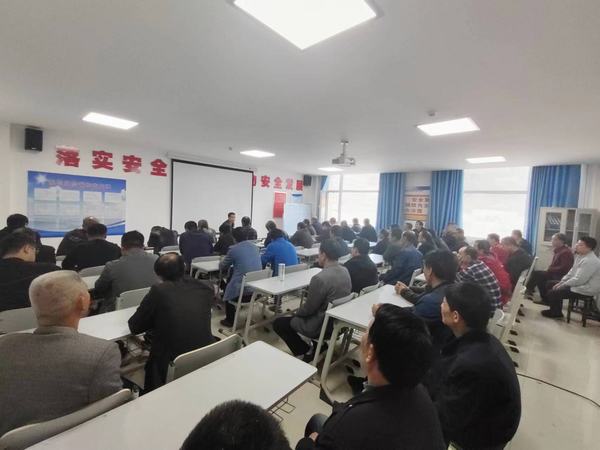 陜煤建設(shè)礦建二公司車(chē)村項(xiàng)目部：十月里的安全守望