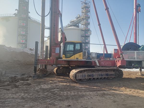 陜煤建設(shè)銅煤公司基層項(xiàng)目部寒冬不打烊，施工建設(shè)大干正酣