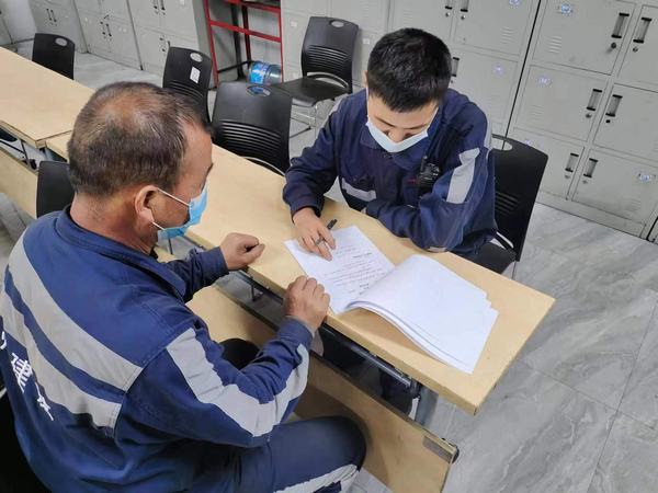 陜煤建設洗選煤運營公司紅柳林洗煤廠項目部： “細、實、嚴”三字訣 保安全 促生產(chǎn)