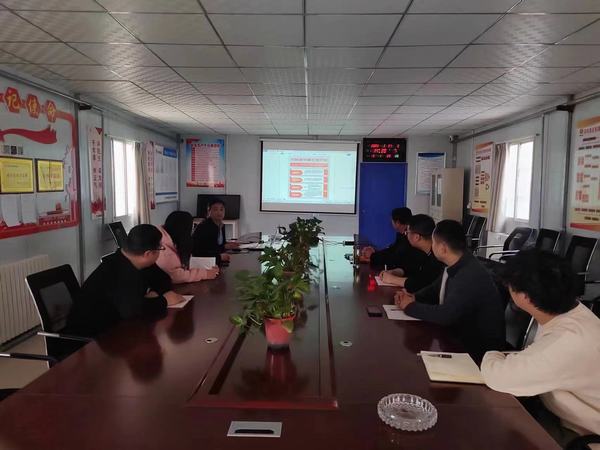 陜煤建設(shè)礦建二公司車村項(xiàng)目部黨支部開展“我來(lái)講黨課”活動(dòng)