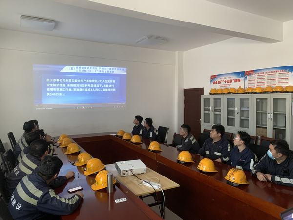 陜煤建設(shè)洗選煤運(yùn)營公司神渭首端運(yùn)營項目部：培訓(xùn)標(biāo)準(zhǔn)化，做好新員工“指向燈”