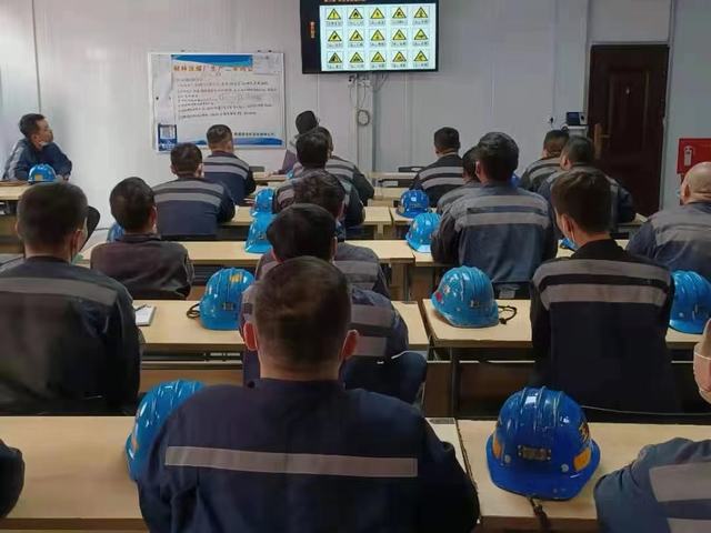 陜煤建設(shè)洗選煤運營公司紅柳林洗煤廠項目部：“多點齊發(fā)”為安全生產(chǎn)固本培元