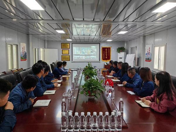 陜煤建設(shè)漢中分公司安全生產(chǎn)學(xué)習(xí)持續(xù)“升溫加熱”