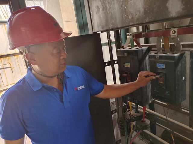 陜煤建設(shè)韓城分公司安裝四項(xiàng)目部：讓“愛(ài)”連接家庭，用“心”鎖緊安全