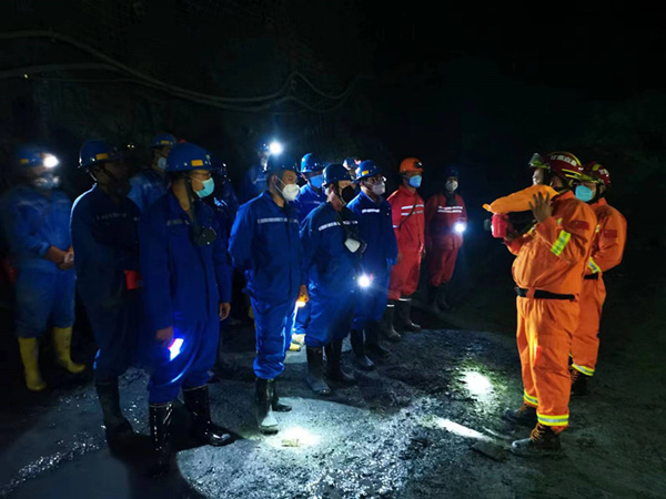 陜煤建設礦建三公司：頂板事故應急演練“動真格”！