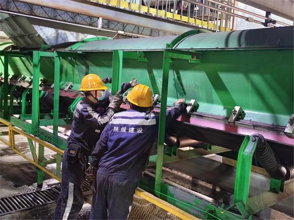 陜煤建設(shè)洗選煤運(yùn)營公司神渭首端運(yùn)營項(xiàng)目部：迎戰(zhàn)盛夏   做好“安全吹哨人”