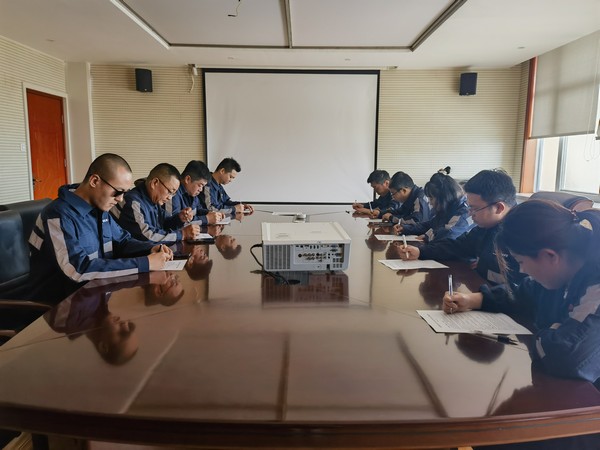 陜煤建設(shè)洗選煤運(yùn)營公司神渭蒲城運(yùn)營項(xiàng)目部黨支部開展主題教育知識答題活動