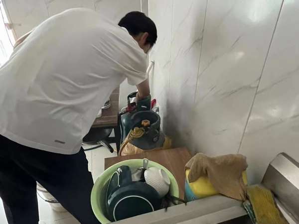 陜煤建設(shè)內(nèi)蒙古分公司：陜煤建設(shè)內(nèi)蒙古分公司開(kāi)展“兩堂一舍”專(zhuān)項(xiàng)檢查保后勤安全