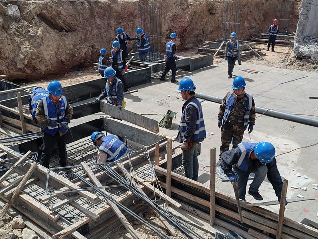 陜煤建設(shè)韓城分公司土建五項目部：拉起安全警戒線 開啟施工加速度