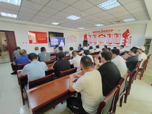 陜煤建設(shè)煤礦運營服務(wù)分公司：挺紀(jì)在前促進企業(yè)健康發(fā)展