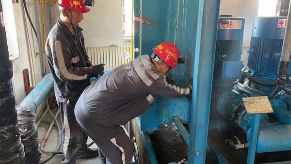 陜煤建設(shè)洗選煤運營公司檸條塔運營項目部：供熱設(shè)備檢修忙 冬季“溫暖”有保障