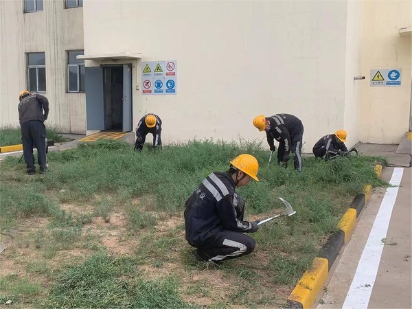 陜煤建設(shè)洗選煤運(yùn)營(yíng)公司神渭首端運(yùn)營(yíng)項(xiàng)目部： 美化環(huán)境 煥然一新 打造衛(wèi)生標(biāo)準(zhǔn)化