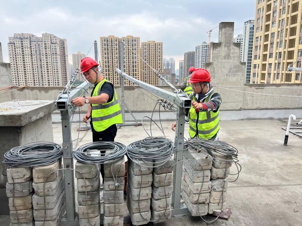 陜煤建設銅煤公司:突出四個嚴格，扎牢吊籃使用籬笆