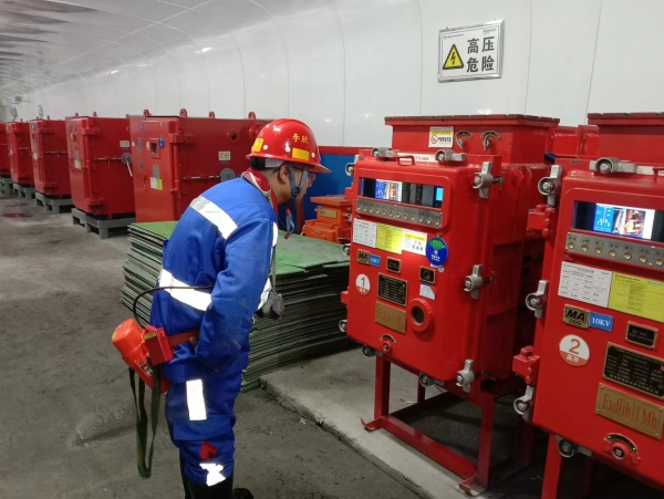 陜煤建設機電安裝公司：國慶我在崗 項目生產(chǎn)“不打烊”！