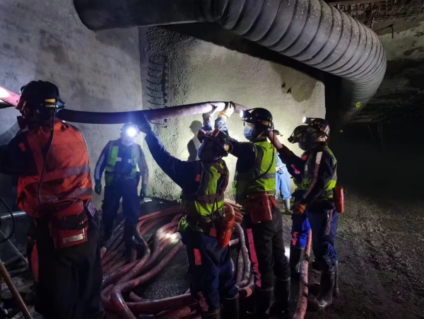 陜煤建設(shè)機(jī)電安裝公司：安全管理橫向到邊縱向到底