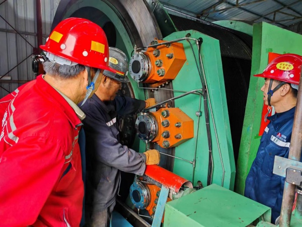 陜煤建設(shè)礦建三公司：提升管理效能，打造提升運輸“安全線”