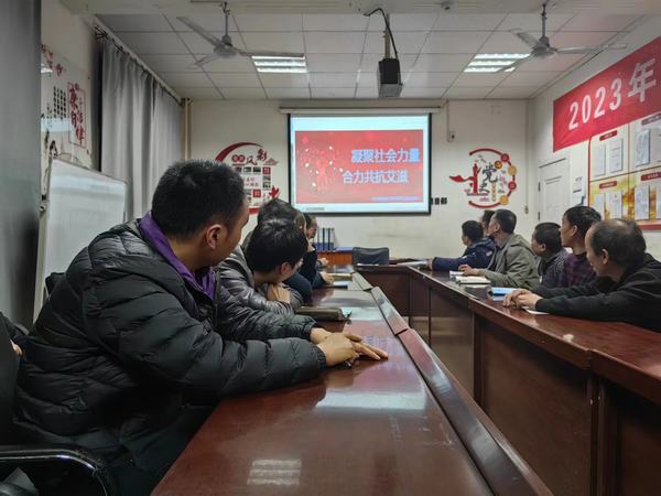 陜煤建設(shè)洗選煤運(yùn)營(yíng)公司檸條塔運(yùn)營(yíng)項(xiàng)目部開(kāi)展“凝聚社會(huì)力量 合力共抗艾滋”主題宣傳活動(dòng)