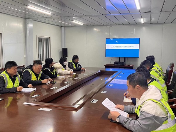 陜煤建設(shè)銅煤公司基層項(xiàng)目部：以黨風(fēng)促發(fā)展，以廉政謀開(kāi)局