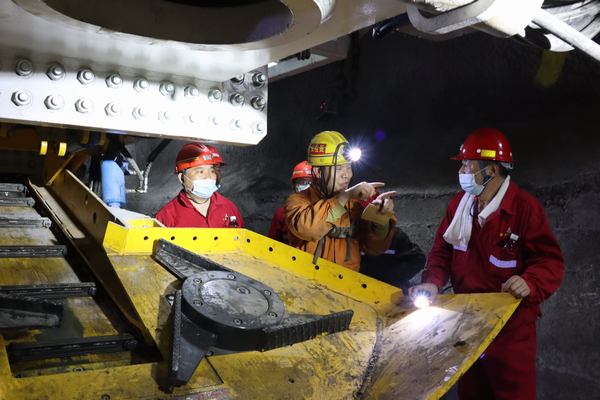 陜煤建設(shè)集團礦建二公司：扎牢生產(chǎn)“安全網(wǎng)”