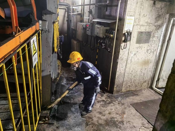 陜煤建設(shè)洗選煤運(yùn)營公司:英姿颯爽娘子軍  烏金之上綻芳華