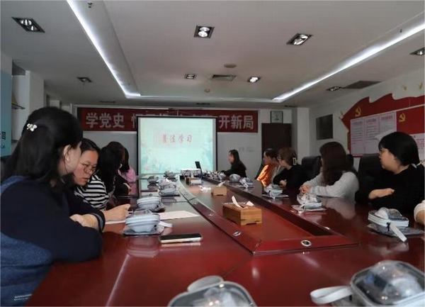 陜煤建設(shè)礦建二公司：情系女職工 維護(hù)“她”權(quán)益