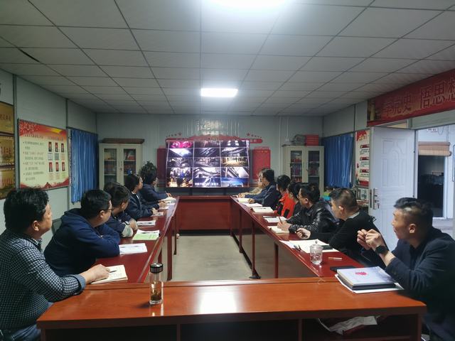 陜煤建設(shè)韓城分公司土建十二項(xiàng)目部：“四化同步”擰緊“安全閥”