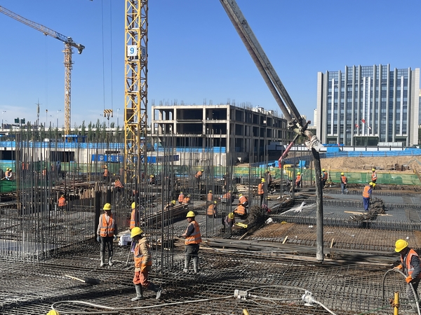 “五一勞動節(jié)”銅煤人用奮斗書寫畫卷