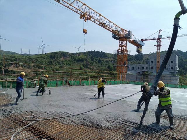 陜煤建設韓城分公司土建十一項目部：“雙輪驅”按下施工快鍵，“三維度”掀起建設熱潮