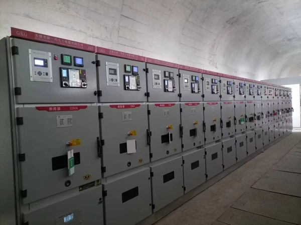 陜煤建設機電安裝公司鏡鐵山礦中央變電所及機站變電所正常投運