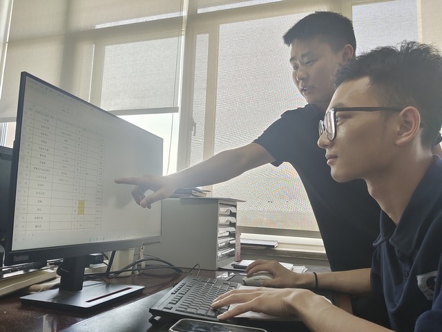 陜煤建設(shè)洗選煤運(yùn)營公司神渭蒲城運(yùn)營項(xiàng)目部：當(dāng)“師帶徒”遇上“教師節(jié)”  師父，我想對(duì)您說