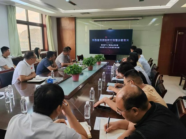 陜煤建設(shè)煤礦運營服務(wù)分公司：繃緊“安全弦”  守牢“安全關(guān)”