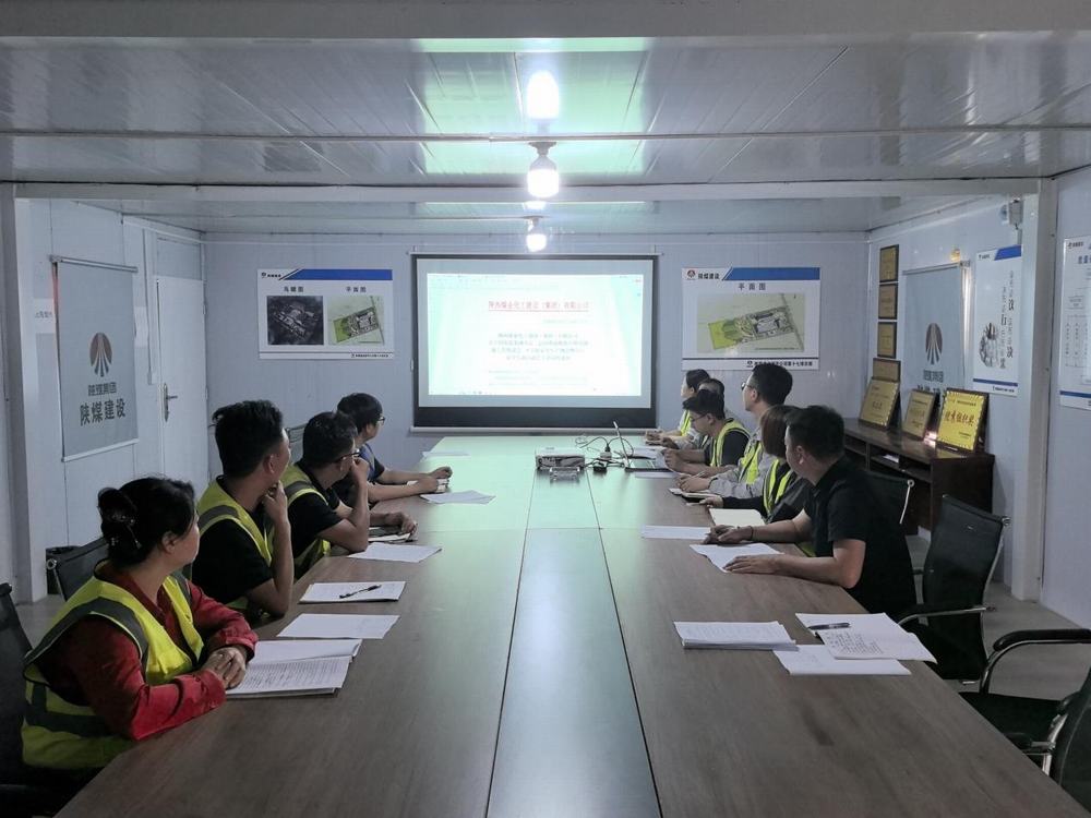 陜煤建設(shè)綠宇公司： 中秋余溫安為伴，國慶將至防為先