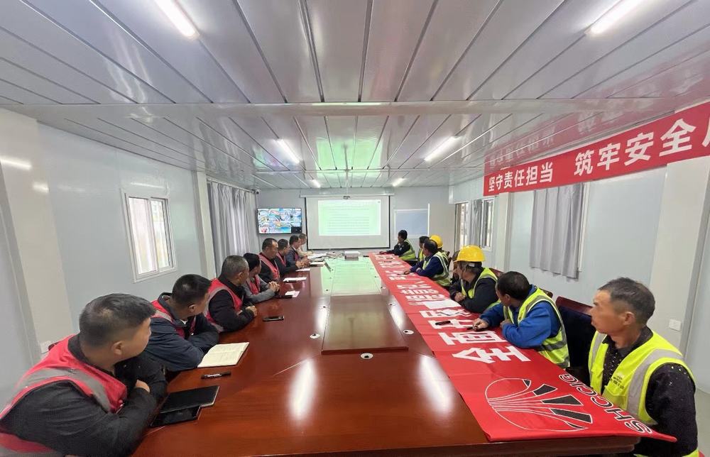 陜煤建設(shè)榆林公司第十六項(xiàng)目部：多措并舉保安全 鉚足干勁促生產(chǎn)