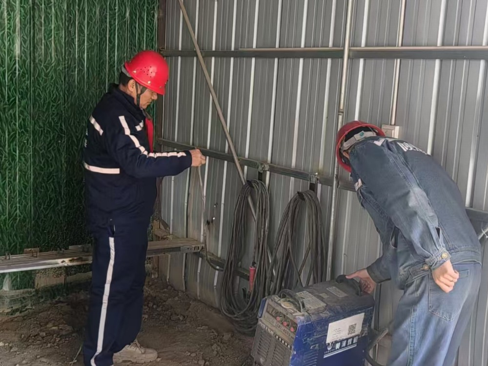 陜煤建設(shè)機(jī)電安裝公司：安全建設(shè)“不畏寒”，冬季施工“不減速”