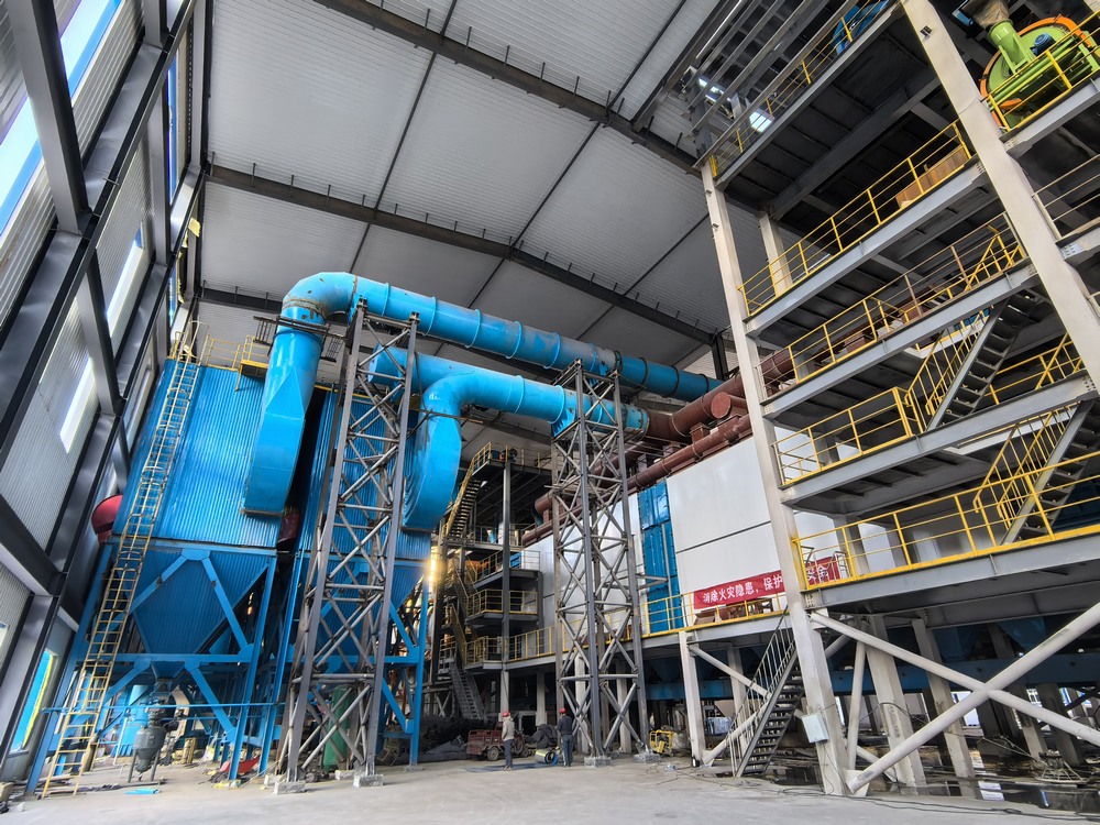 陜煤建設(shè)機(jī)電安裝公司黃陵項(xiàng)目部多措并舉穩(wěn)收年尾關(guān)