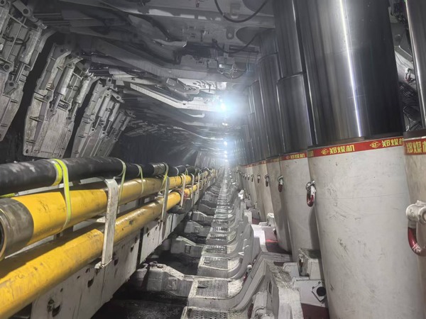 陜煤建設(shè)煤礦運(yùn)營服務(wù)分公司：可可蓋煤礦11211綜采面啟動聯(lián)合試運(yùn)行