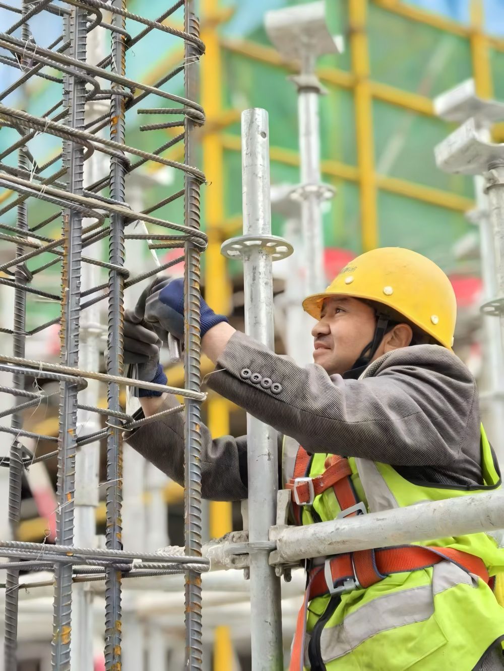 陜煤建設(shè)天工公司土建第九項目部：春風(fēng)勁吹施工忙，李家溝風(fēng)井項目加速前行
