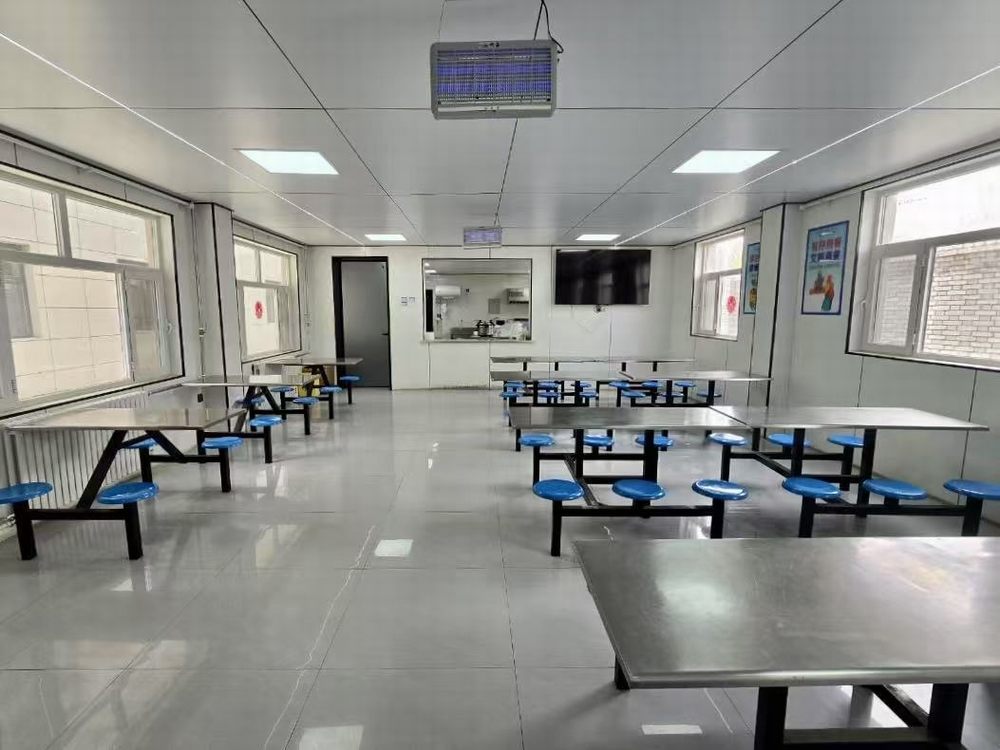 陜煤建設(shè)機(jī)電安裝公司曹家灘項(xiàng)目部：兩堂一舍，溫馨如家