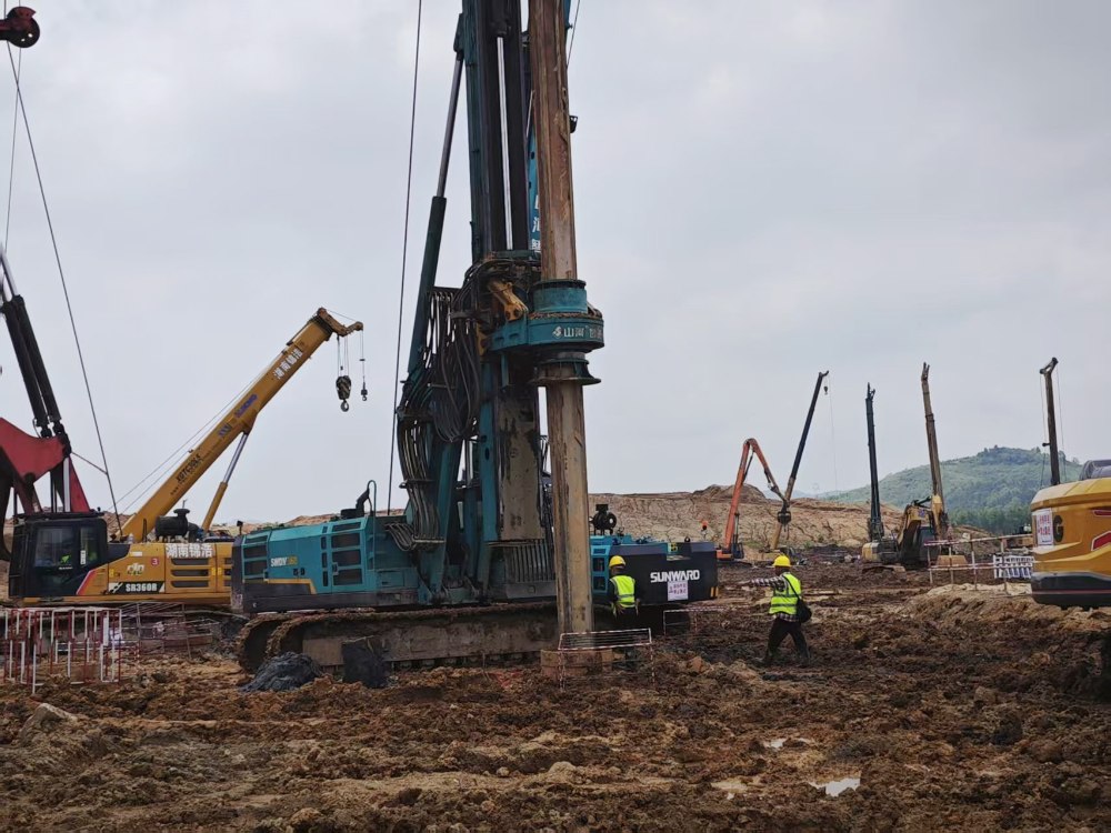 陜煤建設(shè)漢中分公司：陜煤電力上高2×1000MW清潔煤電擴建項目樁基工程取得關(guān)鍵進(jìn)展