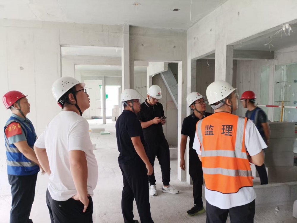 捷報(bào)！陜煤建設(shè)直屬第六項(xiàng)目部承建構(gòu)件廠集中安置地項(xiàng)目順利通過(guò)主體驗(yàn)收