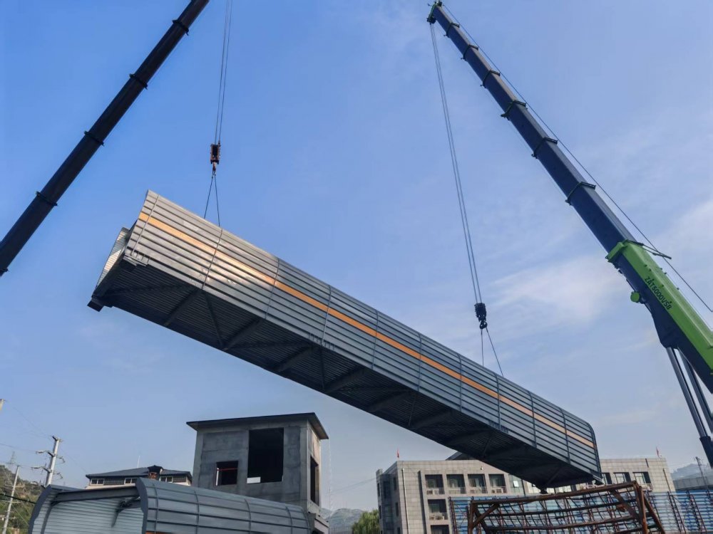 陜煤建設(shè)韓城分公司土建十一項(xiàng)目部：一座裝配式棧橋順利完成吊裝?