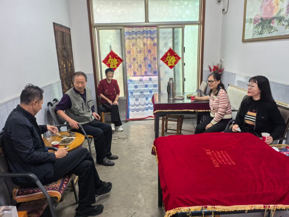 陜煤建設天工公司：月滿中秋情暖天工 走訪慰問致敬芳華