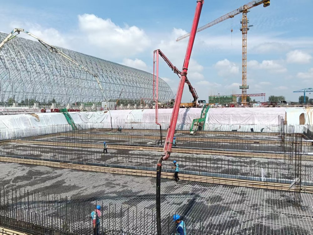 陜煤建設(shè)韓城分公司土建十六項(xiàng)目部：30小時(shí)連續(xù)奮戰(zhàn)完成3433立方米混凝土澆筑